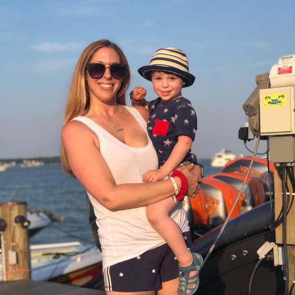 Meet your Posher, Ashley - Picture 1 of 1